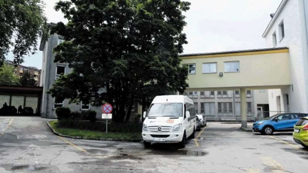 Podpora Društva Endozavest za ohranitev Bolnišnice za ginekologijo in porodništvo Kranj